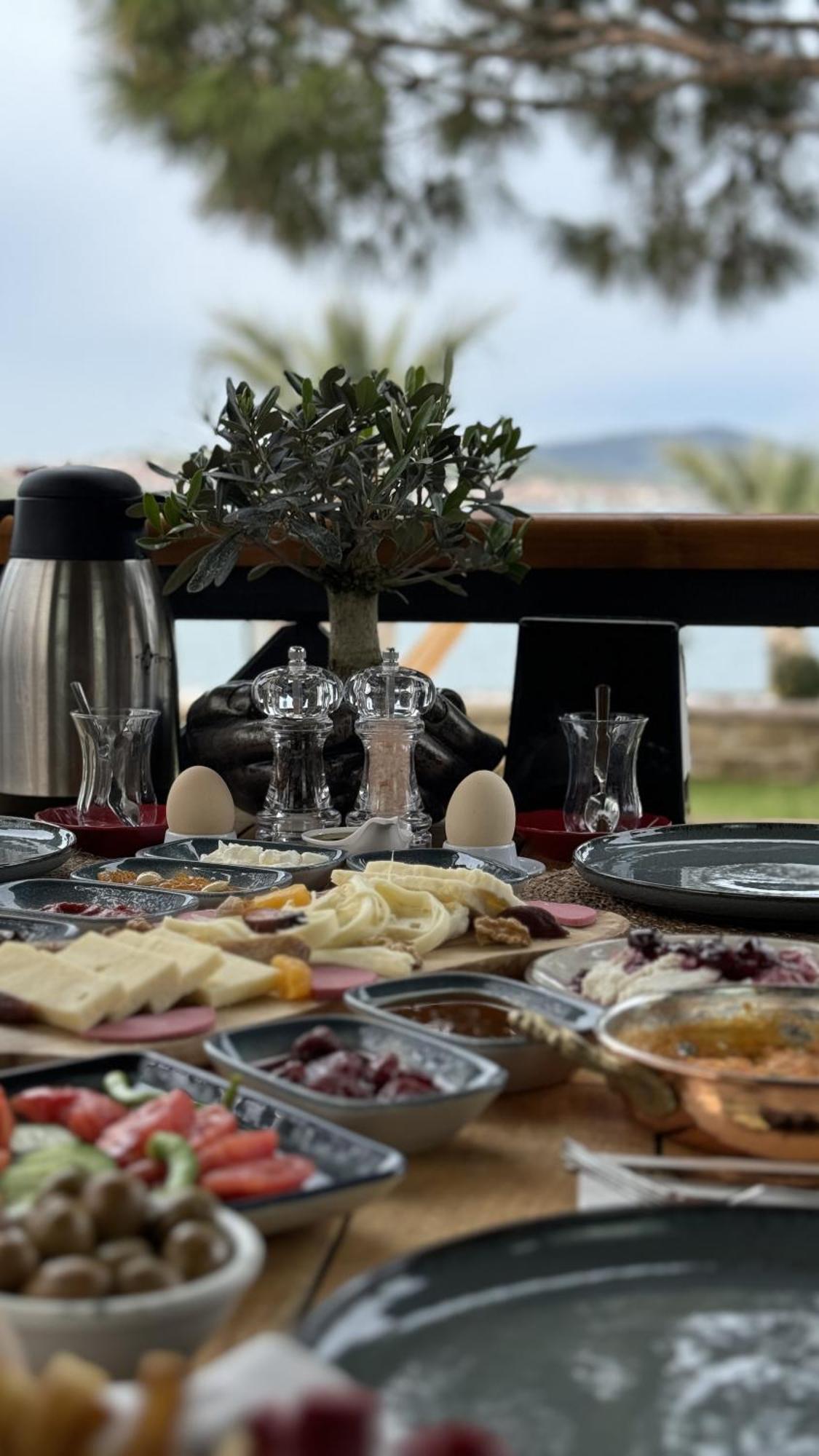 Tringo Bungalov Ayvalik Exterior foto