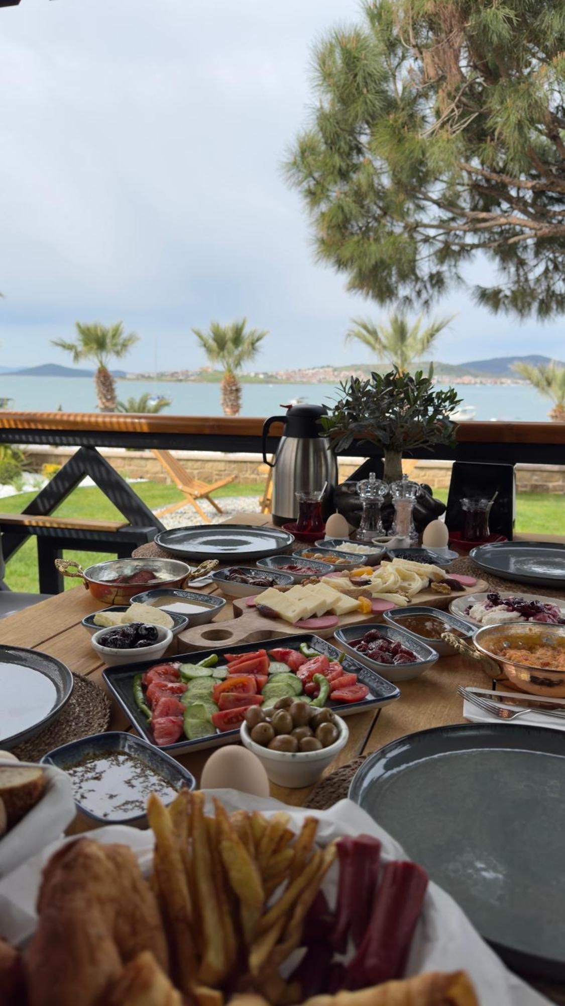 Tringo Bungalov Ayvalik Exterior foto
