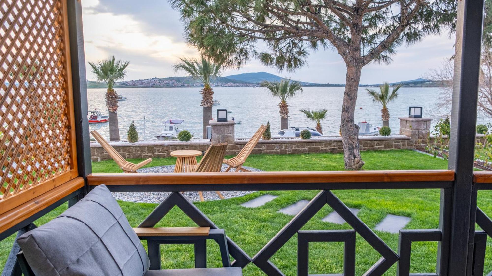 Tringo Bungalov Ayvalik Exterior foto